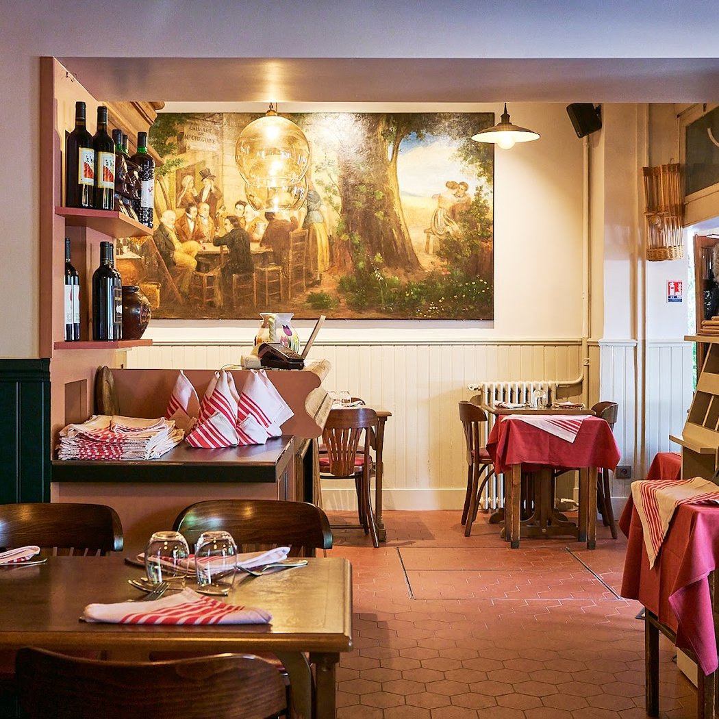 Cabaret De Madame Grégoire Restaurant Basque 2